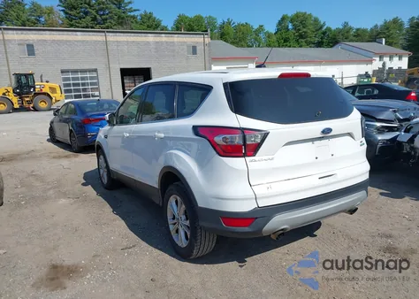 2017 Ford Escape Se z USA, uszkodzony, nr VIN 1FMCU9GD2HUD80571